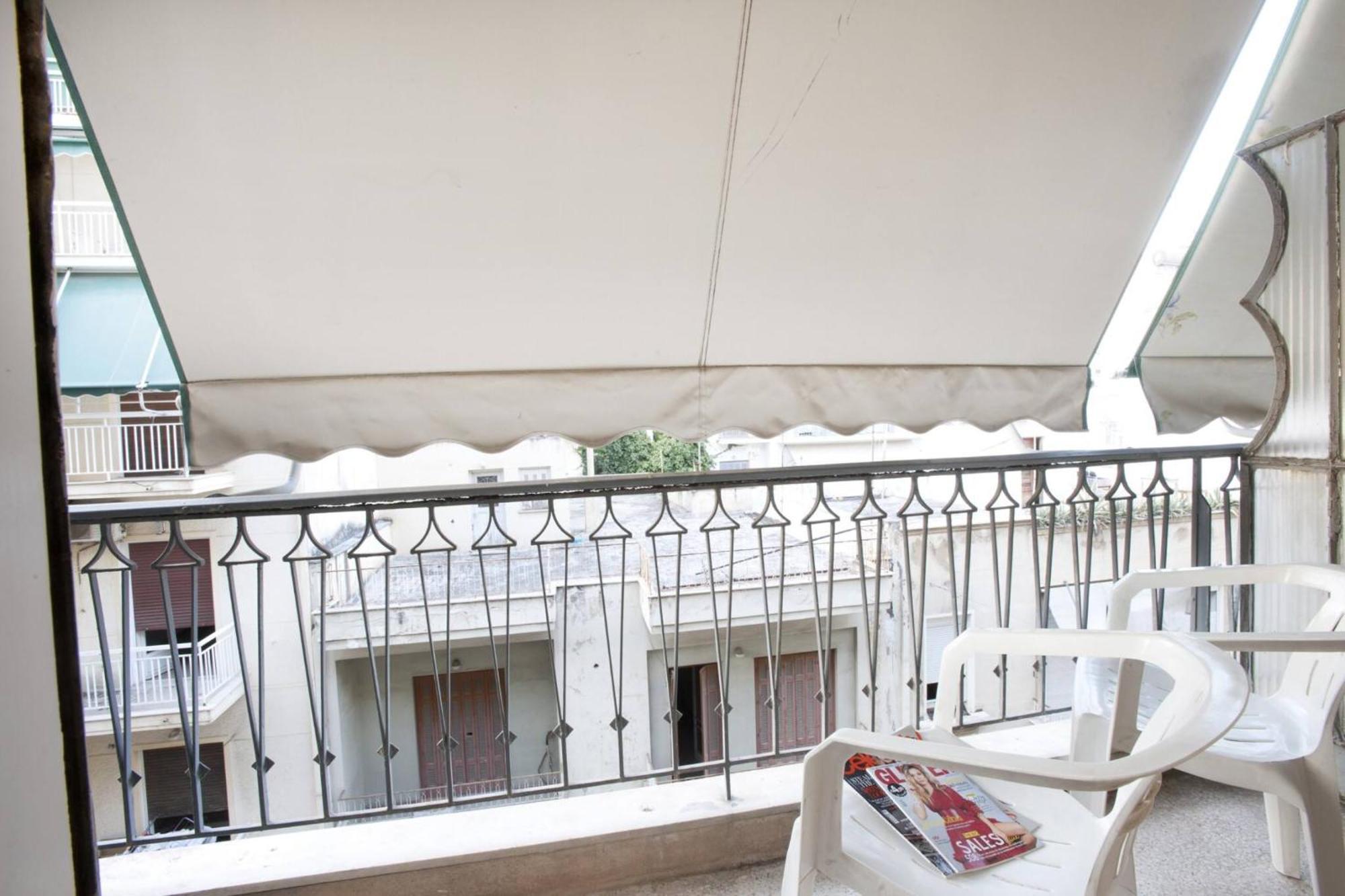 Studio Next To Agios Nikolaos Church Atina Dış mekan fotoğraf